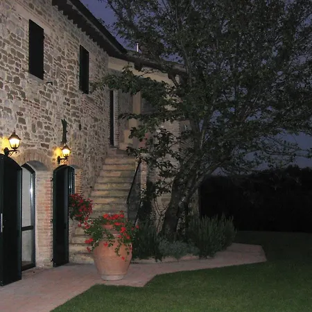 Alloggio per agriturismo Azienda Agraria Montelujano Gubbio