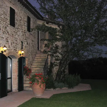 Azienda Agraria Montelujano Vakantieboerderij *